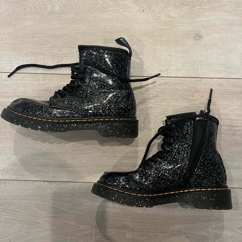 Black Glitter Dr. Martens size 13 amazing condition, worn twice